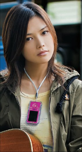 YUI�����A���񂽖{���ɂ�������Ďg���Ă�́H��